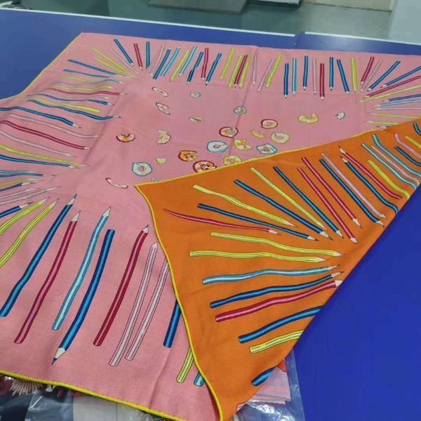 scarves 70% cashmere 30% silk thin scarf fashion double-sided print shawl large blanket kerchief stole 135*135cm, Blue;gray
scarves 70% cashmere 30% silk thin scarf fashion double-sided print shawl large blanket kerchief stole 135*135cm, Blue;gray