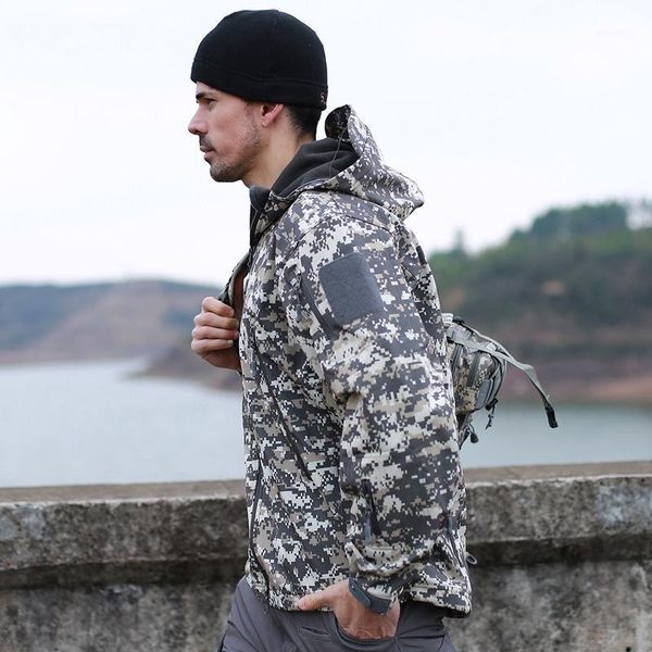 men sports hiking jacket camouflage army soft shell tactical jackets waterproof windbreaker fleece coat hunt clothes1, Blue;black
men sports hiking jacket camouflage army soft shell tactical jackets waterproof windbreaker fleece coat hunt clothes1, Blue;black