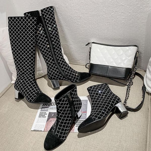 женщины boots средних каблуков 2020 нового мода острого носа алмаза gingham botas mujer side zipper лоскутного высокий каблук ботильоны, Black
женщины boots средних каблуков 2020 нового мода острого носа алмаза gingham botas mujer side zipper лоскутного высокий каблук ботильоны, Black