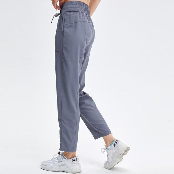 running pants maijion loose fabric drawstring joggers women quick dry athletic gym fitness trousers workout sport pocket, Black;blue
running pants maijion loose fabric drawstring joggers women quick dry athletic gym fitness trousers workout sport pocket, Black;blue