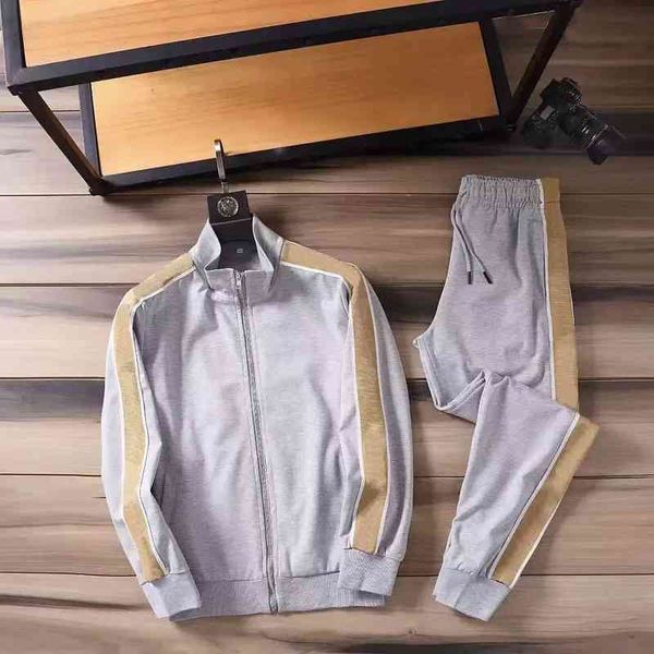 tracksuit designer men jackets version tracksuits with letters side embroidery +pants casual jacket sport suit size -3xl, Gray
tracksuit designer men jackets version tracksuits with letters side embroidery +pants casual jacket sport suit size -3xl, Gray