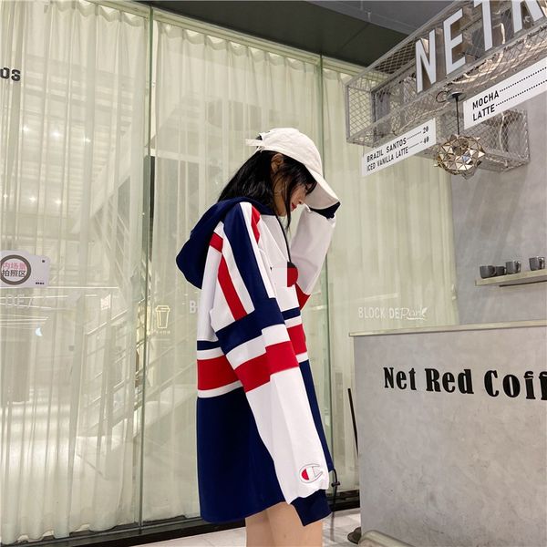 1004 women's cotton hoodies with hat high fashion high-quality fashionable long sleeve tunics woman hot, White
1004 women's cotton hoodies with hat high fashion high-quality fashionable long sleeve tunics woman hot, White