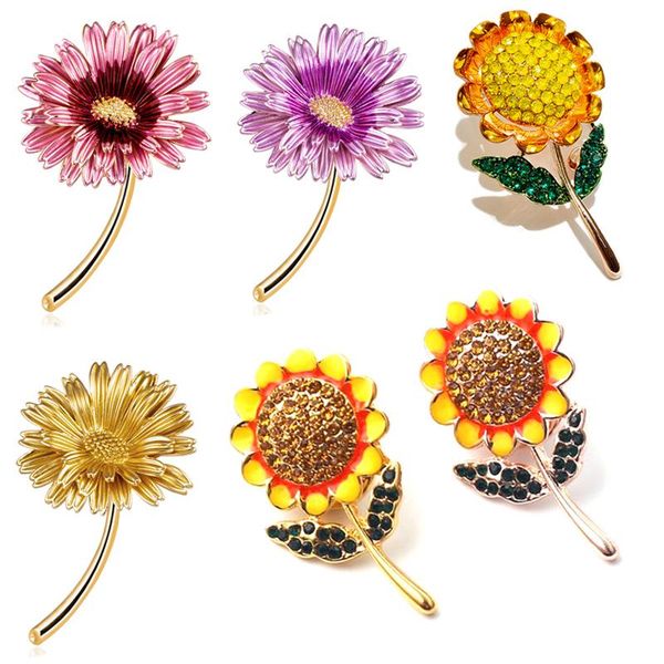 elegant and exquisite alloy rose red rhinestone sunflower brooch badge girl dress clothes jewelry gift clothing accessories, Gray
elegant and exquisite alloy rose red rhinestone sunflower brooch badge girl dress clothes jewelry gift clothing accessories, Gray