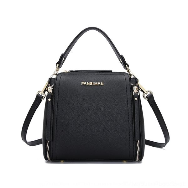 oyfwy 2020 new women's shoulder ha trendy internet celebrity same temperament bucket bucket bag large capacity messenger shoulder hand
oyfwy 2020 new women's shoulder ha trendy internet celebrity same temperament bucket bucket bag large capacity messenger shoulder hand