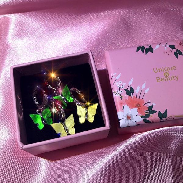 just feel 2pair/set korea fashion cz butterfly hoop earrings for women shining resin gold color casual earrings sets party gift1, Golden;silver
just feel 2pair/set korea fashion cz butterfly hoop earrings for women shining resin gold color casual earrings sets party gift1, Golden;silver