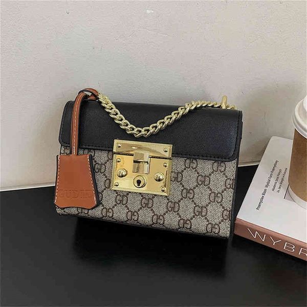 85% off shop for sale family autumn and winter new vintage printing lock chain small square bag women's high-grade single shoulder mess
85% off shop for sale family autumn and winter new vintage printing lock chain small square bag women's high-grade single shoulder mess