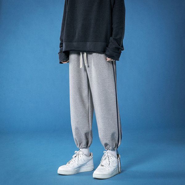 2021 men's trousers spring and winter's new in a straight elastic sports pants fashion young clothes t2r9, Black
2021 men's trousers spring and winter's new in a straight elastic sports pants fashion young clothes t2r9, Black
