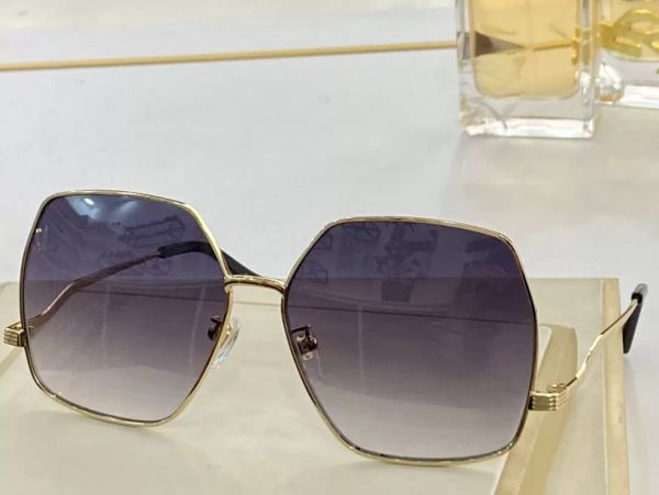 sunglasses for woman 2022 designer retro summer 1005 anti-ultraviolet driving fishing fashion random box, White;black
sunglasses for woman 2022 designer retro summer 1005 anti-ultraviolet driving fishing fashion random box, White;black