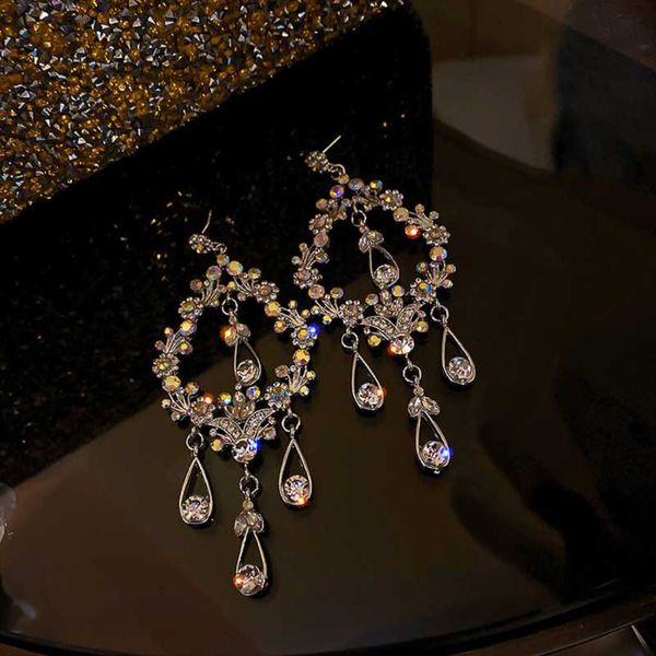 korea super shiny zircon long drop earrings versatile exaggerated flower web celebrity flower hollow tassel banquet ear jewelry, Silver
korea super shiny zircon long drop earrings versatile exaggerated flower web celebrity flower hollow tassel banquet ear jewelry, Silver