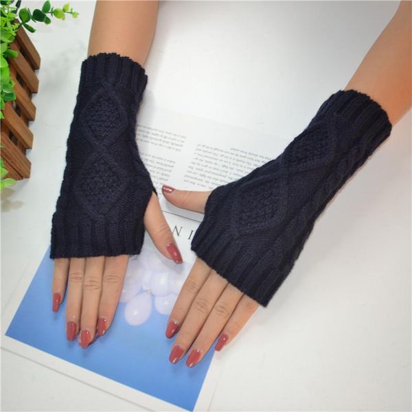 autumn winter diamond half finger gloves women warm short sleeve touch screen knitting korean version lovers cycling arm cover bbybgt, Black
autumn winter diamond half finger gloves women warm short sleeve touch screen knitting korean version lovers cycling arm cover bbybgt, Black