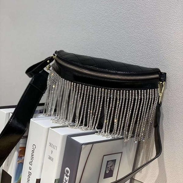 crossbody women's bag 2020 new diamond tassel bag rhomboid shoulder western style all-match chest designer 
crossbody women's bag 2020 new diamond tassel bag rhomboid shoulder western style all-match chest designer