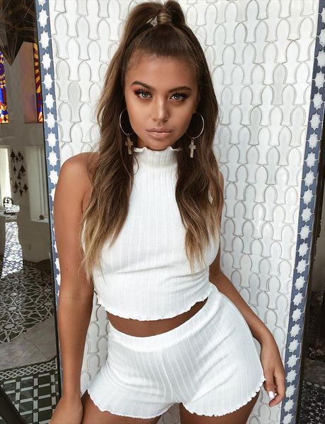 bkld 2 two piece set women tracksuit 2021 summer rib knitted bodycon sleeveless crop shorts set casual fitness outfits, Gray
bkld 2 two piece set women tracksuit 2021 summer rib knitted bodycon sleeveless crop shorts set casual fitness outfits, Gray