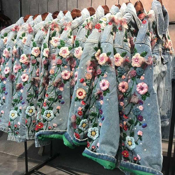 new heavy industries ~ autumn blockbuster embroidered manual nail bead loose jean jacket collector1, Black;brown
new heavy industries ~ autumn blockbuster embroidered manual nail bead loose jean jacket collector1, Black;brown