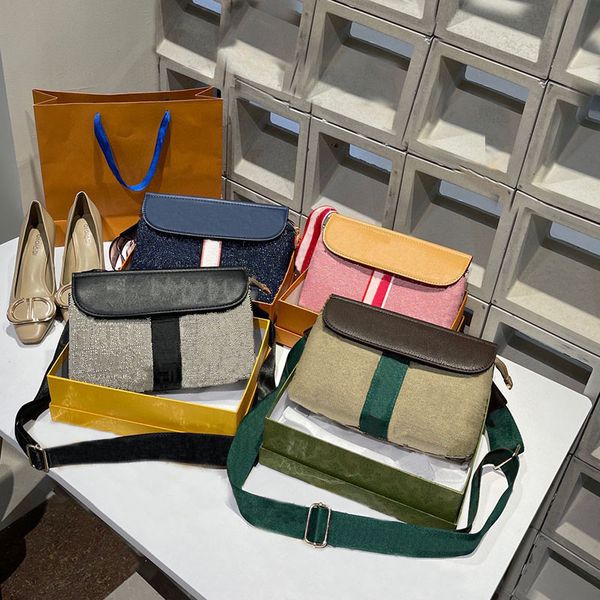 korean ladies shoulder bags luxury designer 2022 new fashion celebrity party purse gifts girlfriend letters woven crossbody brand bag no box
korean ladies shoulder bags luxury designer 2022 new fashion celebrity party purse gifts girlfriend letters woven crossbody brand bag no box