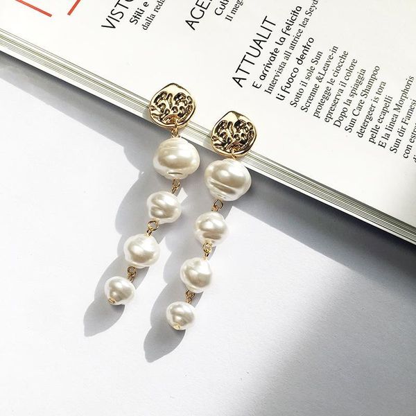 2020 trend brand simulated pearl long earrings for women girl female white round wedding pendant earrings fashion korean jewelry1, Silver
2020 trend brand simulated pearl long earrings for women girl female white round wedding pendant earrings fashion korean jewelry1, Silver