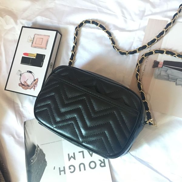 eisb6 2020 new fashion shoulder women's plaid spring and summer chain crossbody bag women's black pu korean bag shoulder style y2u
eisb6 2020 new fashion shoulder women's plaid spring and summer chain crossbody bag women's black pu korean bag shoulder style y2u