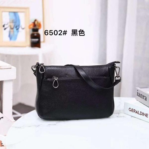 brand new 2020 fashion layer cowhide lady messenger bag shoulder bag retro large capacity casual leather female
brand new 2020 fashion layer cowhide lady messenger bag shoulder bag retro large capacity casual leather female