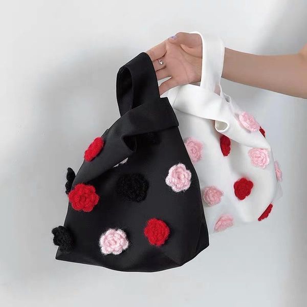 handmade crochet two-color wool three-dimensional flower makeup cosmetic make up toiletry bag mini bag handbag korea g2vk
handmade crochet two-color wool three-dimensional flower makeup cosmetic make up toiletry bag mini bag handbag korea g2vk