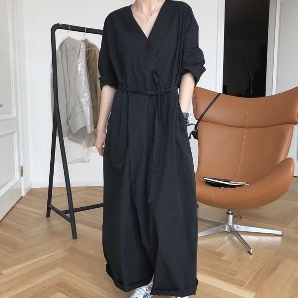100% cotton summer new japan style wind v-neck jumpsuit high waist wide legs tied bandwidth loose thin casual trousers women, Black;white
100% cotton summer new japan style wind v-neck jumpsuit high waist wide legs tied bandwidth loose thin casual trousers women, Black;white