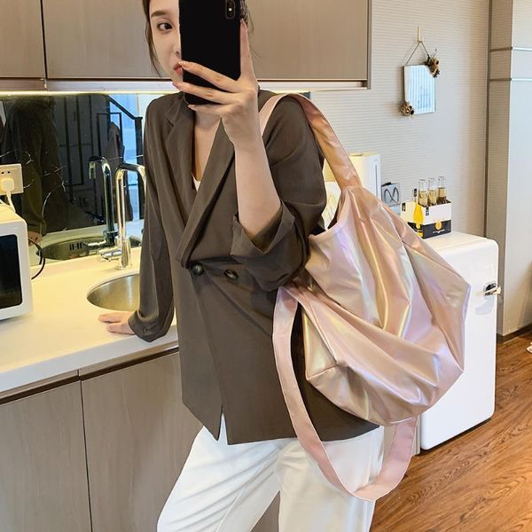 nylon crossbody bag female portable street shoulder handbags women big capacity for outdoor shopping chains women
nylon crossbody bag female portable street shoulder handbags women big capacity for outdoor shopping chains women