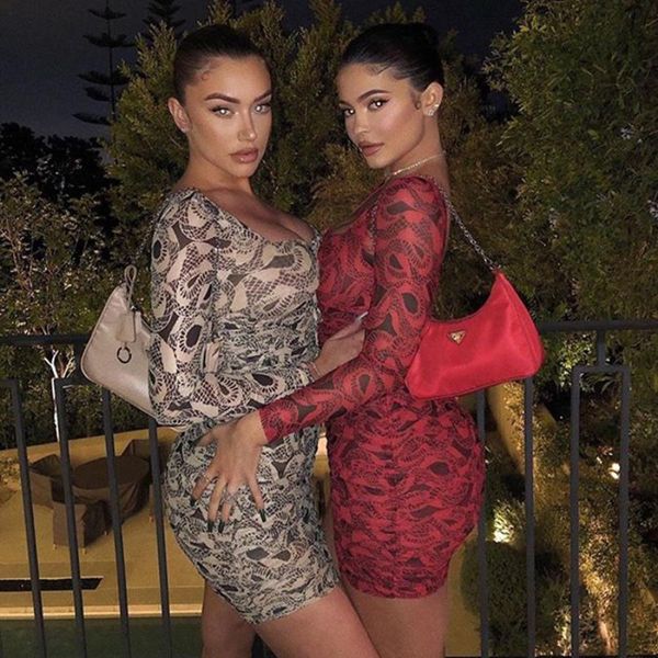 2021 women designers clothes new women dresses simplicity dress dress luxurys woman clothing plus size made in china cp095, Black;gray
2021 women designers clothes new women dresses simplicity dress dress luxurys woman clothing plus size made in china cp095, Black;gray