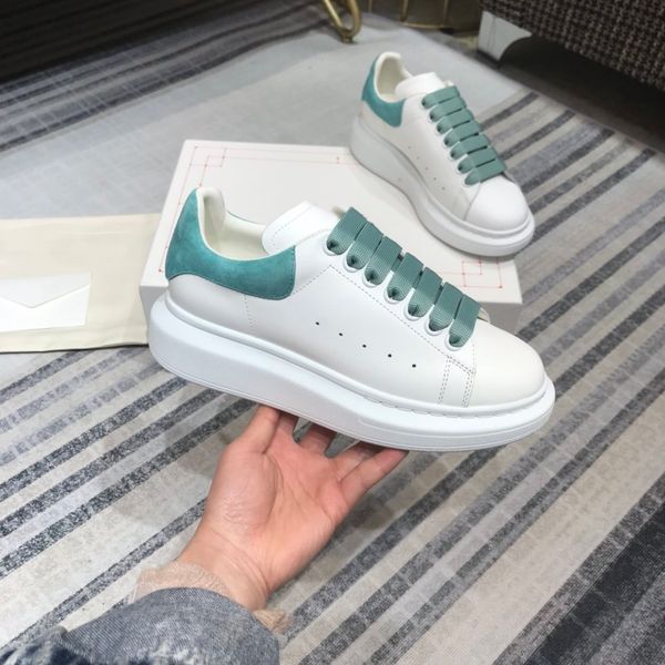 men and woen's shoes luxury designer brand foot pedal casual shoe custom rubber outsole cowhide soft comfortable with box dust bag, Black
men and woen's shoes luxury designer brand foot pedal casual shoe custom rubber outsole cowhide soft comfortable with box dust bag, Black