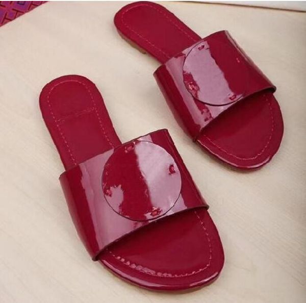 designer-tent leather mules slippers ladies sandals size 35-41 summer beach shoes tb slippers ing, Black
designer-tent leather mules slippers ladies sandals size 35-41 summer beach shoes tb slippers ing, Black