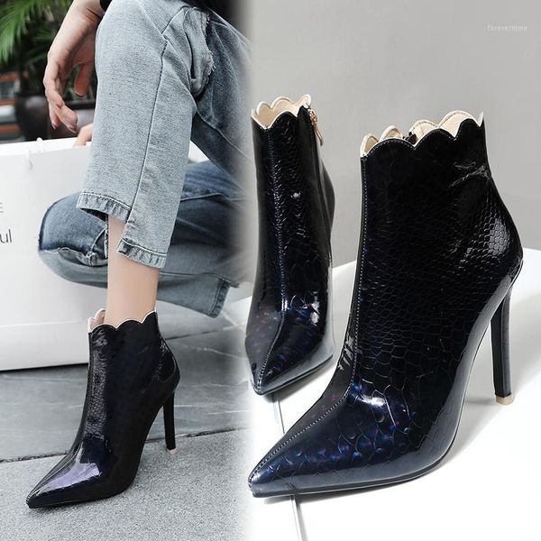 boots short tube pointed super high heel side zipper women's personality fashion increased thin and beautiful boots1, Black
boots short tube pointed super high heel side zipper women's personality fashion increased thin and beautiful boots1, Black