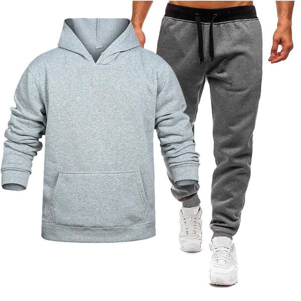 2020 autumn and winter men's sweater and pants two-piece casual breathable sports running fitness training suit gym clothing men, Black;blue
2020 autumn and winter men's sweater and pants two-piece casual breathable sports running fitness training suit gym clothing men, Black;blue