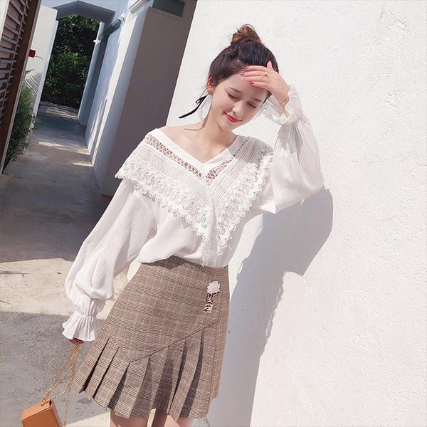 mishow chiffon spring summer female fashion lantern sleeve lace patchwork shirts v neck long sleeve women blouses mx18a4724, White
mishow chiffon spring summer female fashion lantern sleeve lace patchwork shirts v neck long sleeve women blouses mx18a4724, White