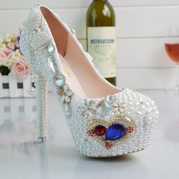 diamond wedding shoes wholesale, new ocean heart, pearl crystal shoes, bride wedding shoes, night club banquet shoes, Black
diamond wedding shoes wholesale, new ocean heart, pearl crystal shoes, bride wedding shoes, night club banquet shoes, Black