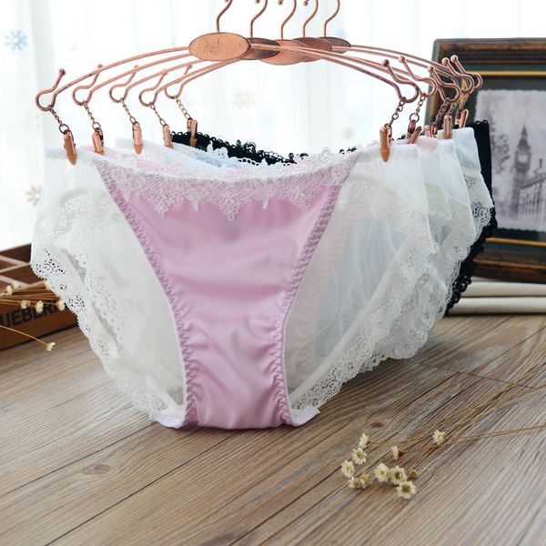 lace underwear comfortable soft mesh close to the temptation hip fashion triangle underwear women, Black;pink
lace underwear comfortable soft mesh close to the temptation hip fashion triangle underwear women, Black;pink