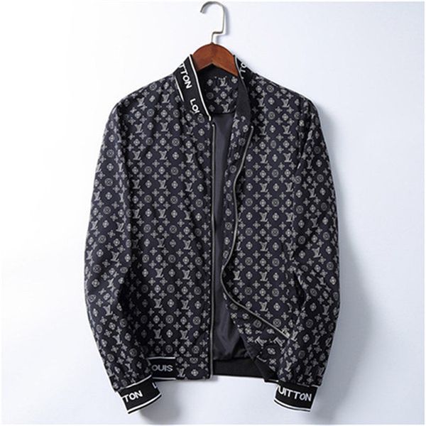 2020 brand men's windbreaker hooded windbreaker zipper coat jacket autumn slim coat brand men's coat designer jacket, Black;brown
2020 brand men's windbreaker hooded windbreaker zipper coat jacket autumn slim coat brand men's coat designer jacket, Black;brown