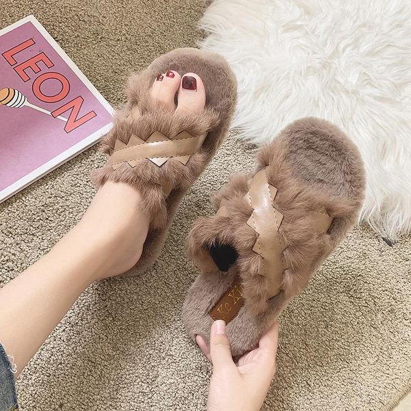 slippers fashion patchwork fur women sandals plush winter shoes woman flat furry pantuflas all-match pu leather&fur slides 2021, Black
slippers fashion patchwork fur women sandals plush winter shoes woman flat furry pantuflas all-match pu leather&fur slides 2021, Black