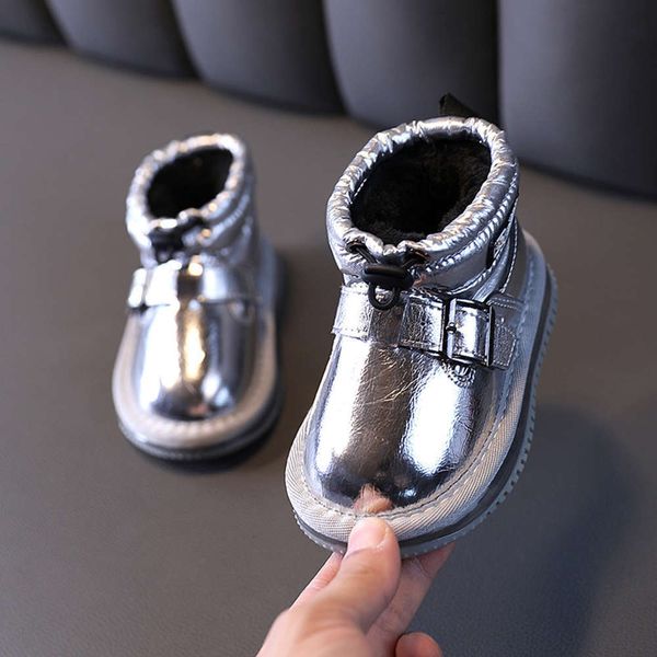 2020 children's waterproof winter new korean boys' thickened warm snow girls' plush cotton boots, Black;red
2020 children's waterproof winter new korean boys' thickened warm snow girls' plush cotton boots, Black;red