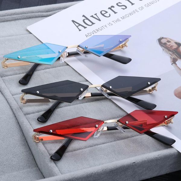 sunglasses retro women rimless diamond shape true film sun glasses ladies uv400 trending narrow eyewear streetwear, White;black
sunglasses retro women rimless diamond shape true film sun glasses ladies uv400 trending narrow eyewear streetwear, White;black