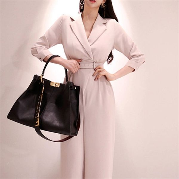 spring 2020 rompers women jumpsuit new turn-down collar playsuit loose solid safari style bodysuit c1015, Black;white
spring 2020 rompers women jumpsuit new turn-down collar playsuit loose solid safari style bodysuit c1015, Black;white