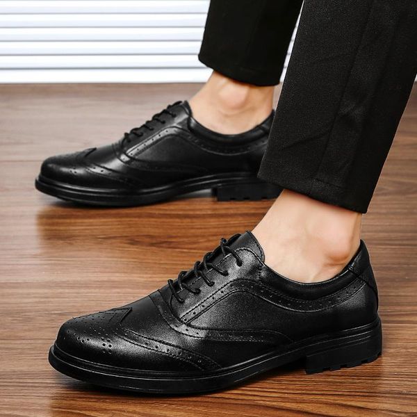 formal oxford shoes for men wedding shoes leather italy pointed toe men business dress sapato masculino big size 48, Black
formal oxford shoes for men wedding shoes leather italy pointed toe men business dress sapato masculino big size 48, Black