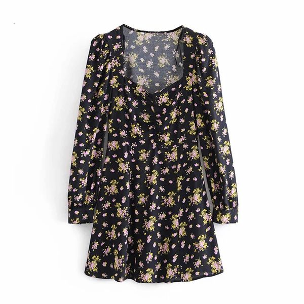 2021 new black floral print mini women vintage long sleeve v-neck ruched short dress woman fashion side zip elegant dresses rtwi, Black;gray
2021 new black floral print mini women vintage long sleeve v-neck ruched short dress woman fashion side zip elegant dresses rtwi, Black;gray