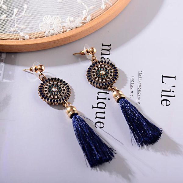 dangle & chandelier bohemian style vintage earrings round alloy pendant cotton silk tassel long india 2021 gypsy jewelry thai, Silver
dangle & chandelier bohemian style vintage earrings round alloy pendant cotton silk tassel long india 2021 gypsy jewelry thai, Silver