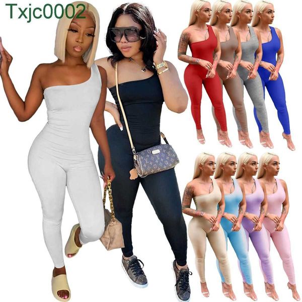 2022 trends women designer jumpsuits one shoulder sleeveless hip lifting sports rompers elegant skinny bodysuit clubwear, Black;white
2022 trends women designer jumpsuits one shoulder sleeveless hip lifting sports rompers elegant skinny bodysuit clubwear, Black;white