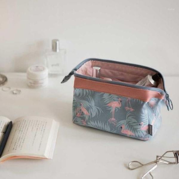 cosmetic bags & cases 2021 korean version of large-capacity ladies printed polyester-cotton waterproof travel bag storage washin1
cosmetic bags & cases 2021 korean version of large-capacity ladies printed polyester-cotton waterproof travel bag storage washin1