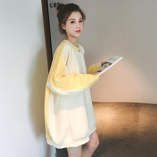 autumn new hong kong style long sleeve loose upper garment women's korean color matching bottom blouse student thin sweater t-shirt
autumn new hong kong style long sleeve loose upper garment women's korean color matching bottom blouse student thin sweater t-shirt