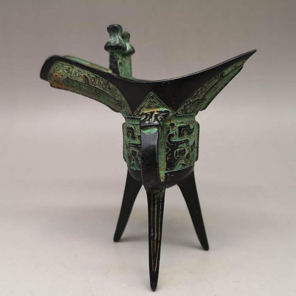antiques chinese emperor decrees imperial in pre qin period and the warring states period, wine cups, q1222
antiques chinese emperor decrees imperial in pre qin period and the warring states period, wine cups, q1222