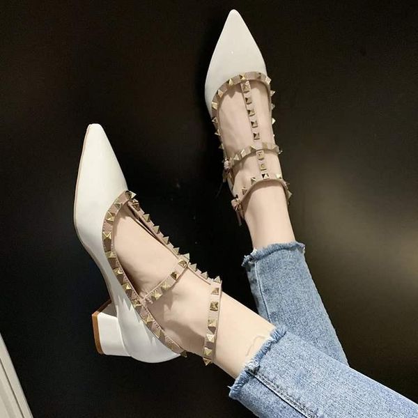 shoes new single shoes women's net red versatile shallow rivet bandage single summer thick heel women's, Black
shoes new single shoes women's net red versatile shallow rivet bandage single summer thick heel women's, Black