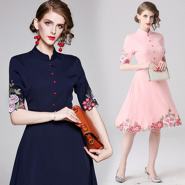 2021 new flower embroidery women stand half sleeve elegant a-line female summer casual midi es vestidos hyua, Black;gray
2021 new flower embroidery women stand half sleeve elegant a-line female summer casual midi es vestidos hyua, Black;gray