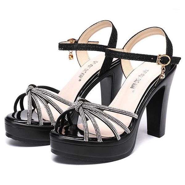 new 2021 fashion crystal high heels sandals buckle golden ladies shoes summer party women sandals platform shoes large size1, Black
new 2021 fashion crystal high heels sandals buckle golden ladies shoes summer party women sandals platform shoes large size1, Black