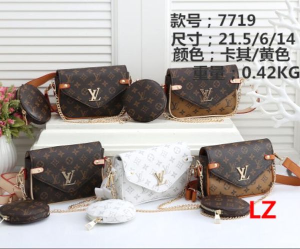 explosive style louis men vuitton multicolor female bag classic letter designer messenger bag retro shoulder bag
explosive style louis men vuitton multicolor female bag classic letter designer messenger bag retro shoulder bag