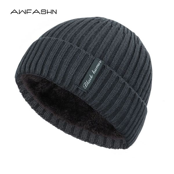 new fashion winter solid color knit beanie women men thick lining plus velvet casual hat warm cotton soft cap bonnet male y201024, Blue;gray
new fashion winter solid color knit beanie women men thick lining plus velvet casual hat warm cotton soft cap bonnet male y201024, Blue;gray