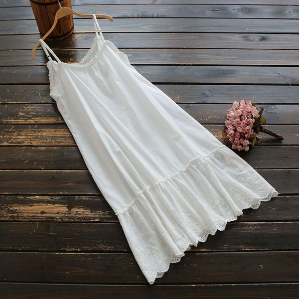 5553 new spring women's sweet stitching embroidery pure cotton dresssling dress suspender adjustable dress and skirt p1dpf, Black;gray
5553 new spring women's sweet stitching embroidery pure cotton dresssling dress suspender adjustable dress and skirt p1dpf, Black;gray